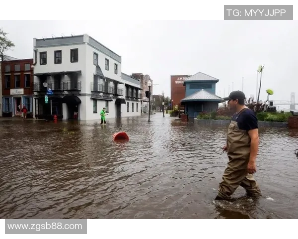 佛罗伦萨发生火灾，历史悠久建筑遭重创